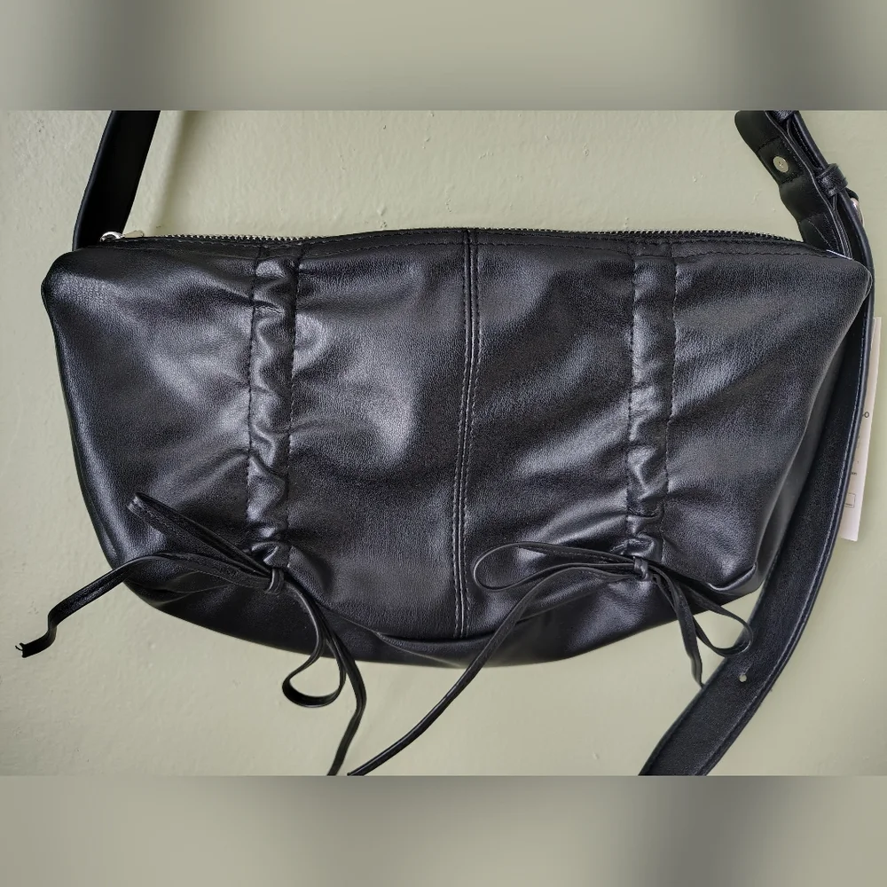 *NWT* No Boundaries Black Faux Leather Hobo Purse